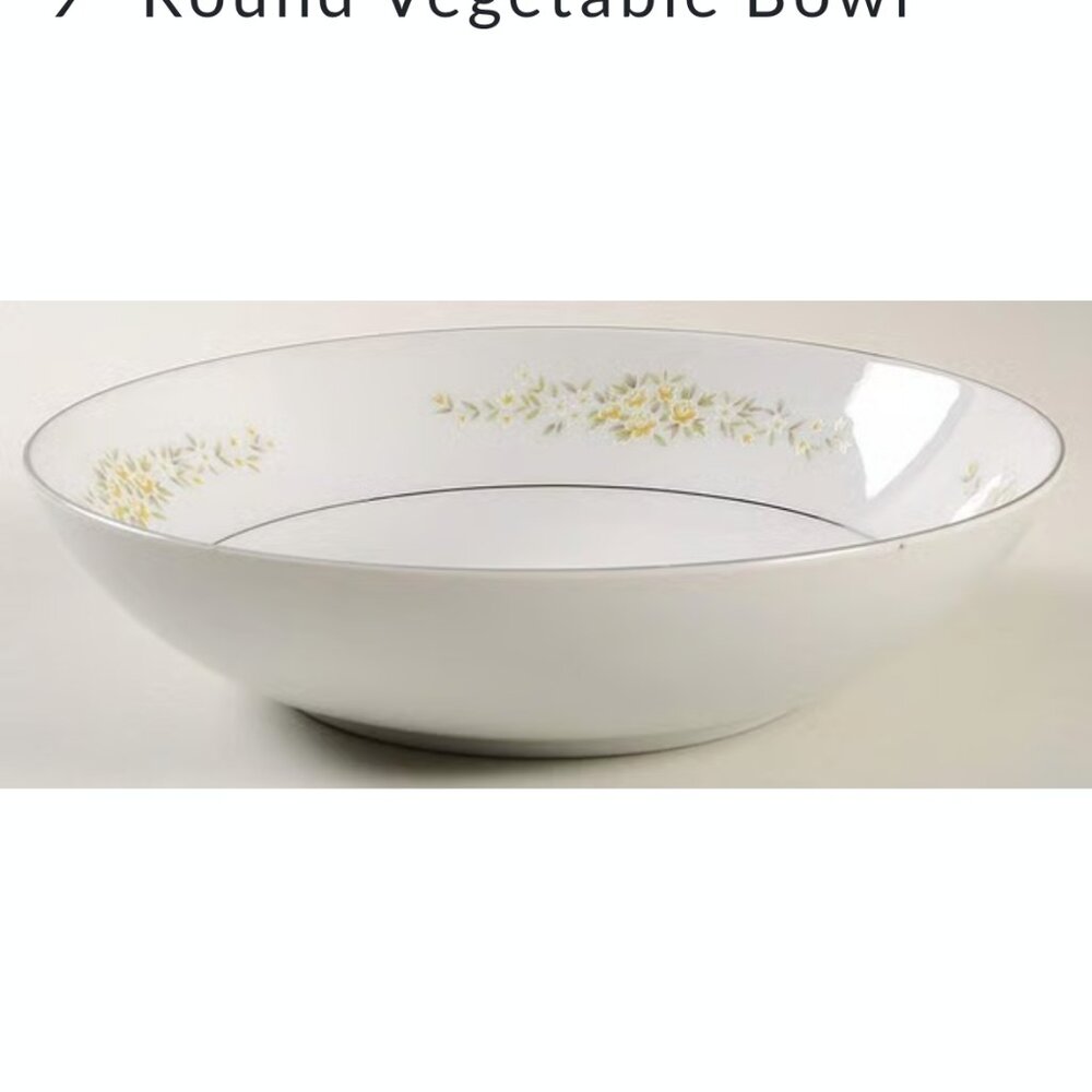Crown Victoria  - Carolyn - 9" round Vegetable bowl